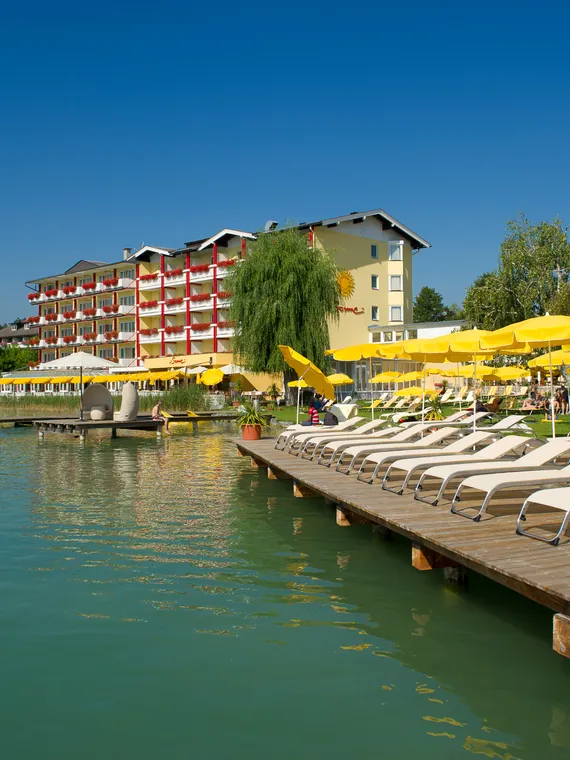 Our hotel directly by Lake Klopein in Carinthia